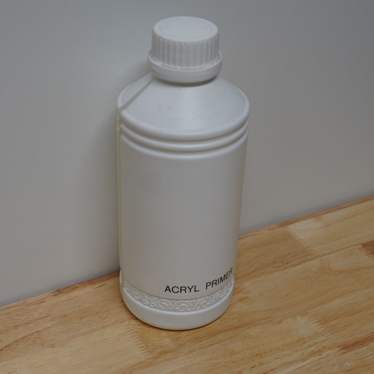 Acrylic primer (1 liter)