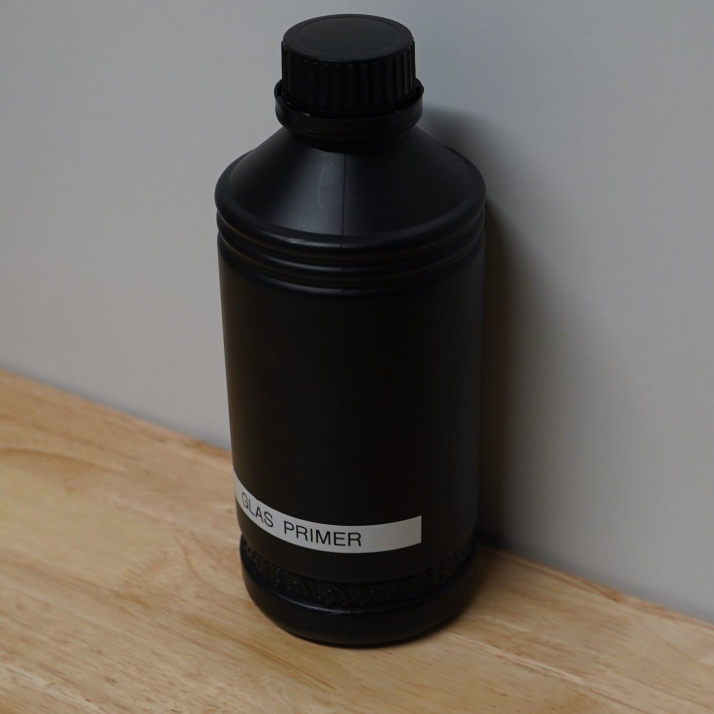 Glass primer (1 liter)