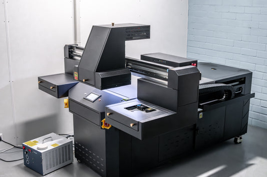 Jong gebruikte UV-Printer – 70x100cm | CMYK + Wit